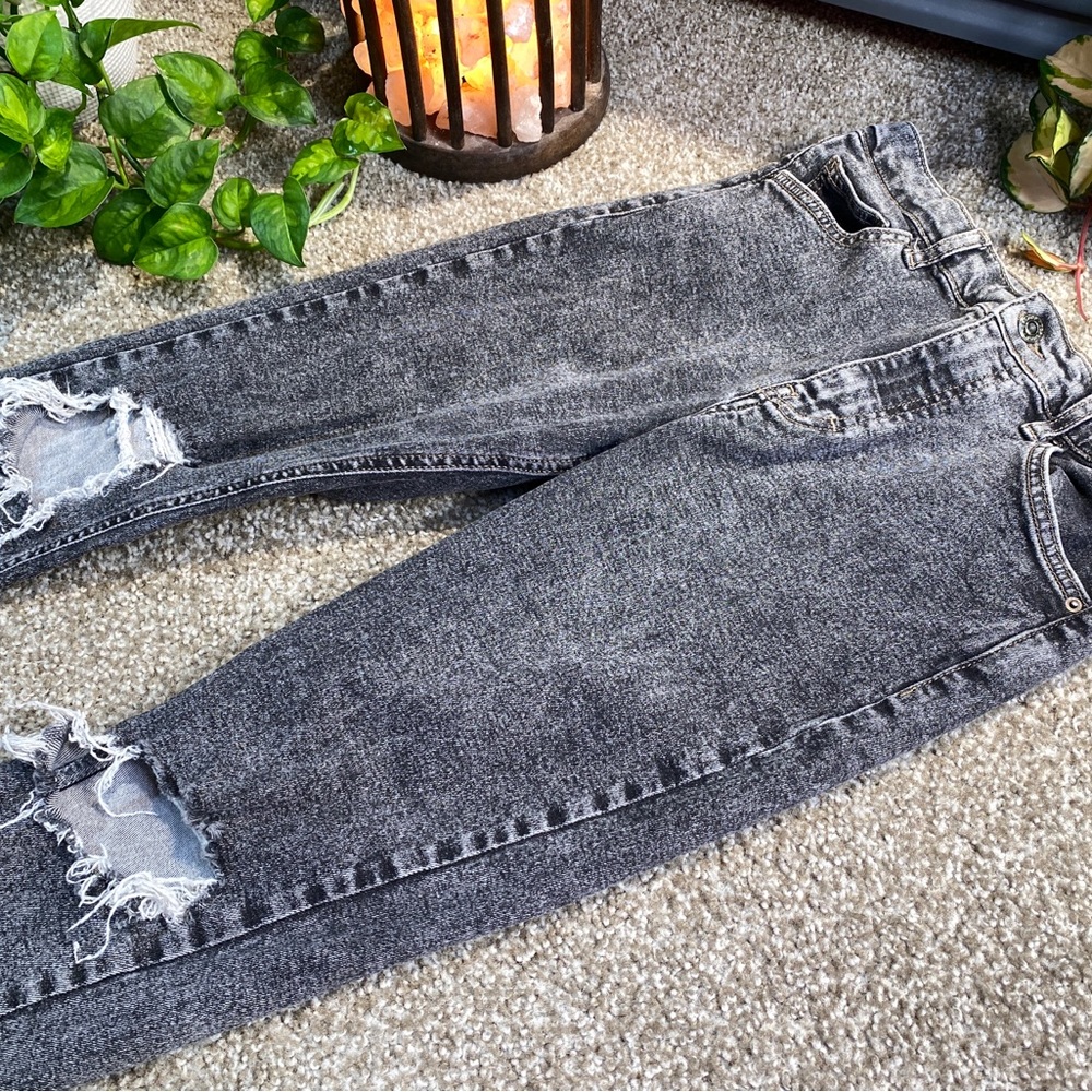 Top Shop Ripped Jamie Jeans - Picture 3 of 5